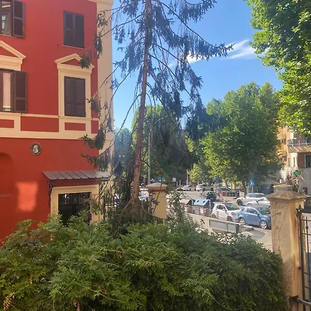 Διαμέρισμα Parioli 63 *